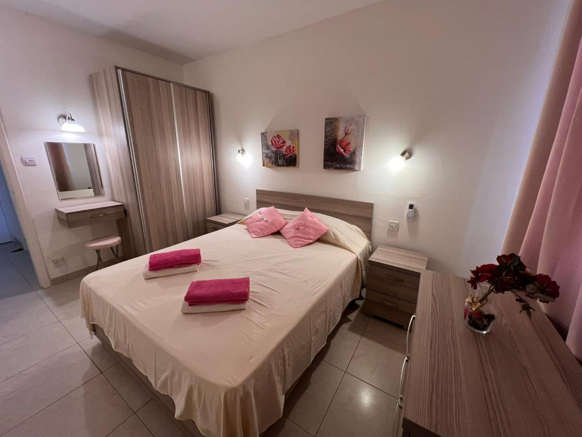 Fiesta Apartment Seaview Mellieħa Exterior foto