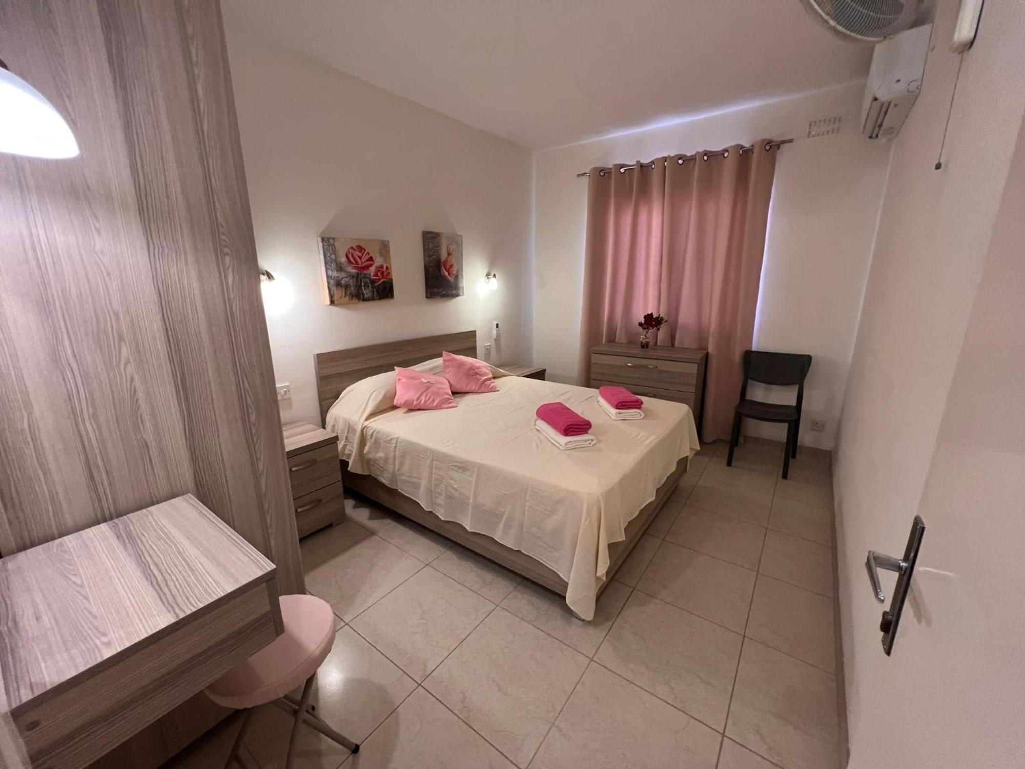 Fiesta Apartment Seaview Mellieħa Exterior foto